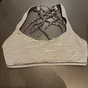 Lululemon free to be wild bra